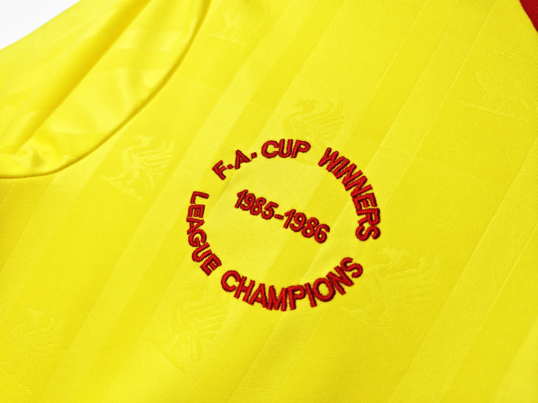 1985/86 season Liverpool third retro