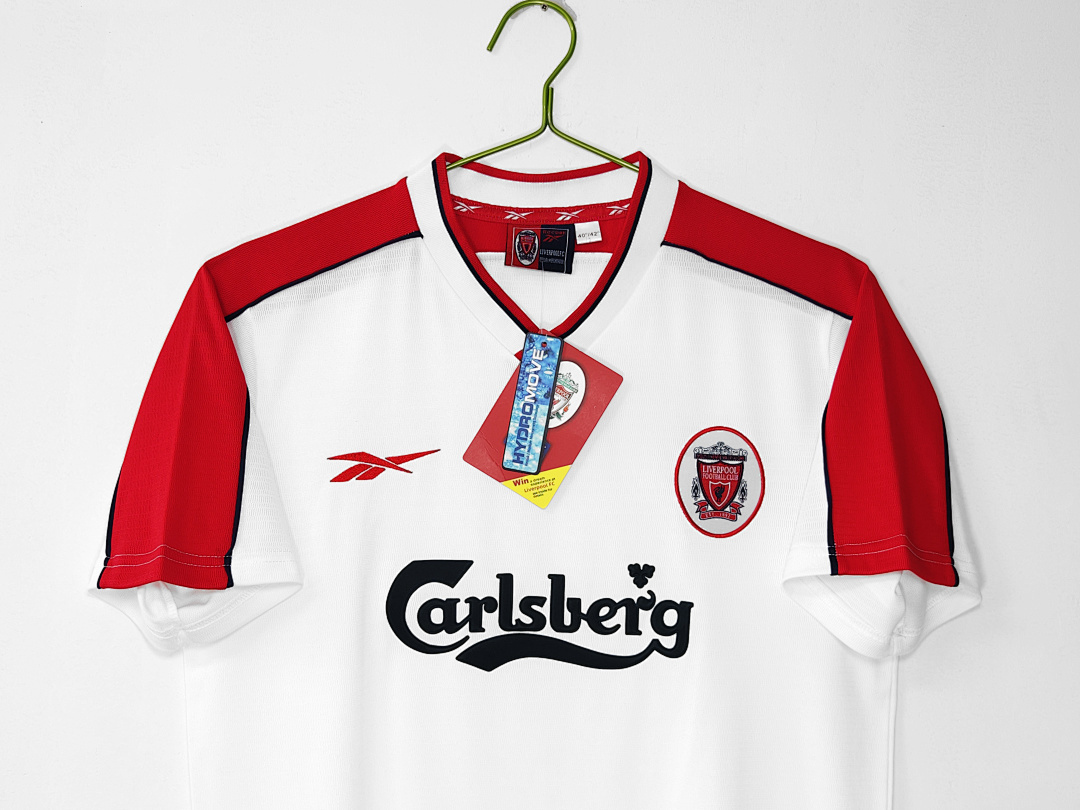 1998 season Liverpool away retro
