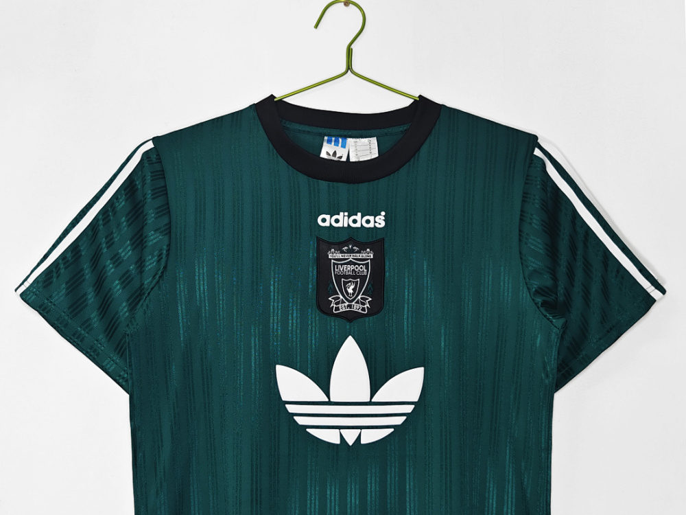 1995/96 season Liverpool green retro