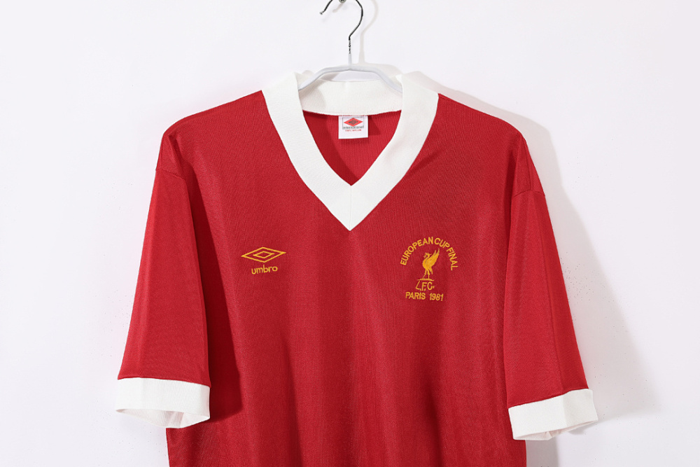 1980/81 season Liverpool home retro