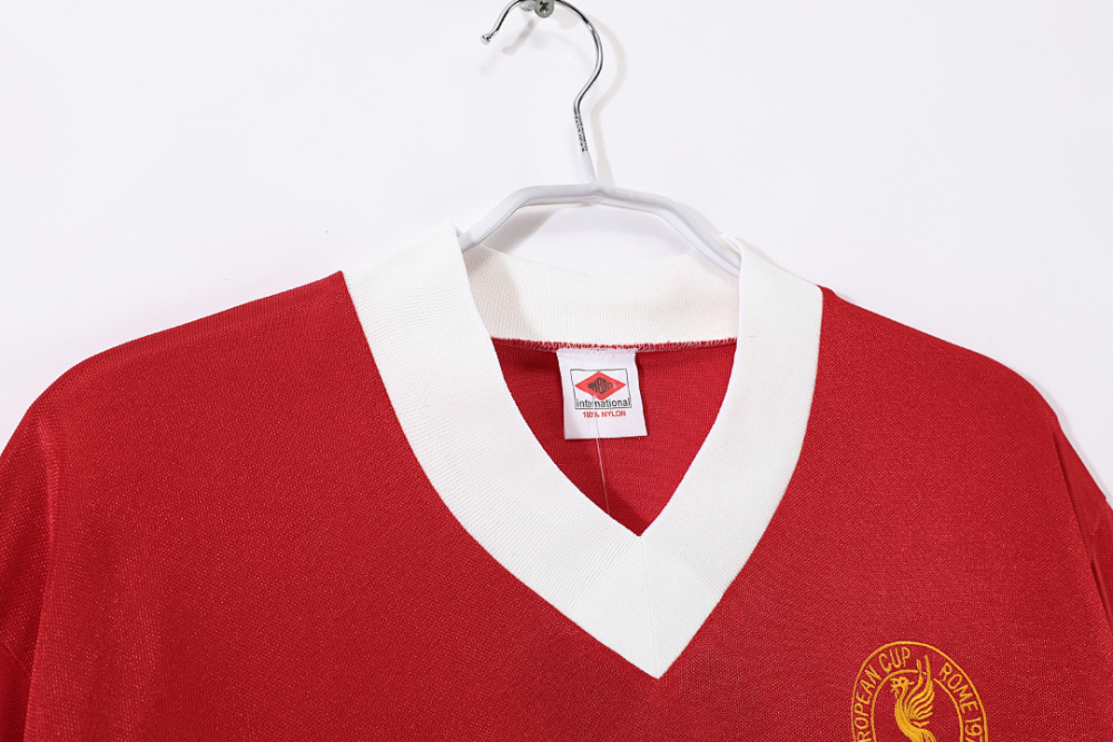 1976/77 season Liverpool home retro