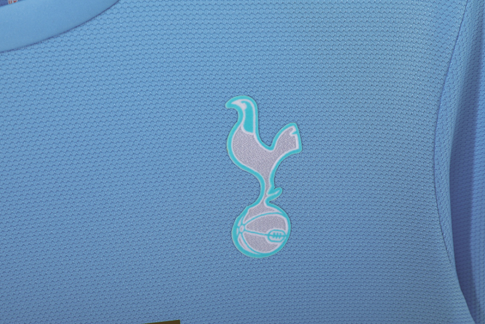 2006/07 season Tottenham Hotspur away retro