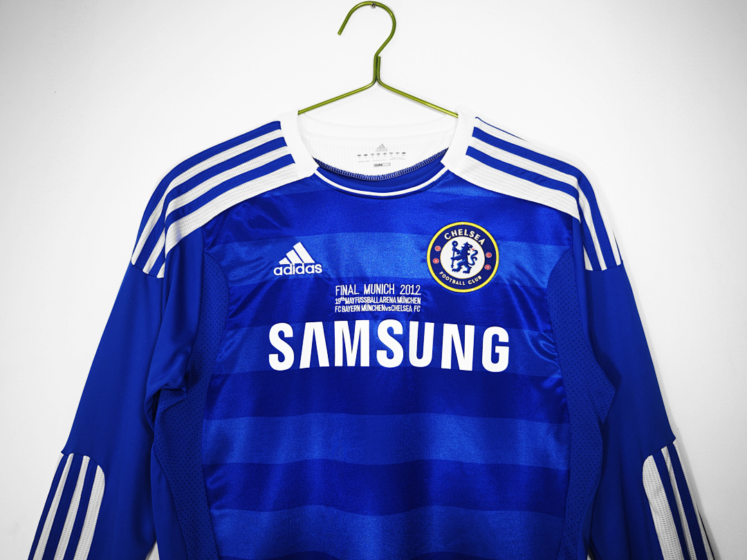 2011/12 season Chelsea home retro long sleeves