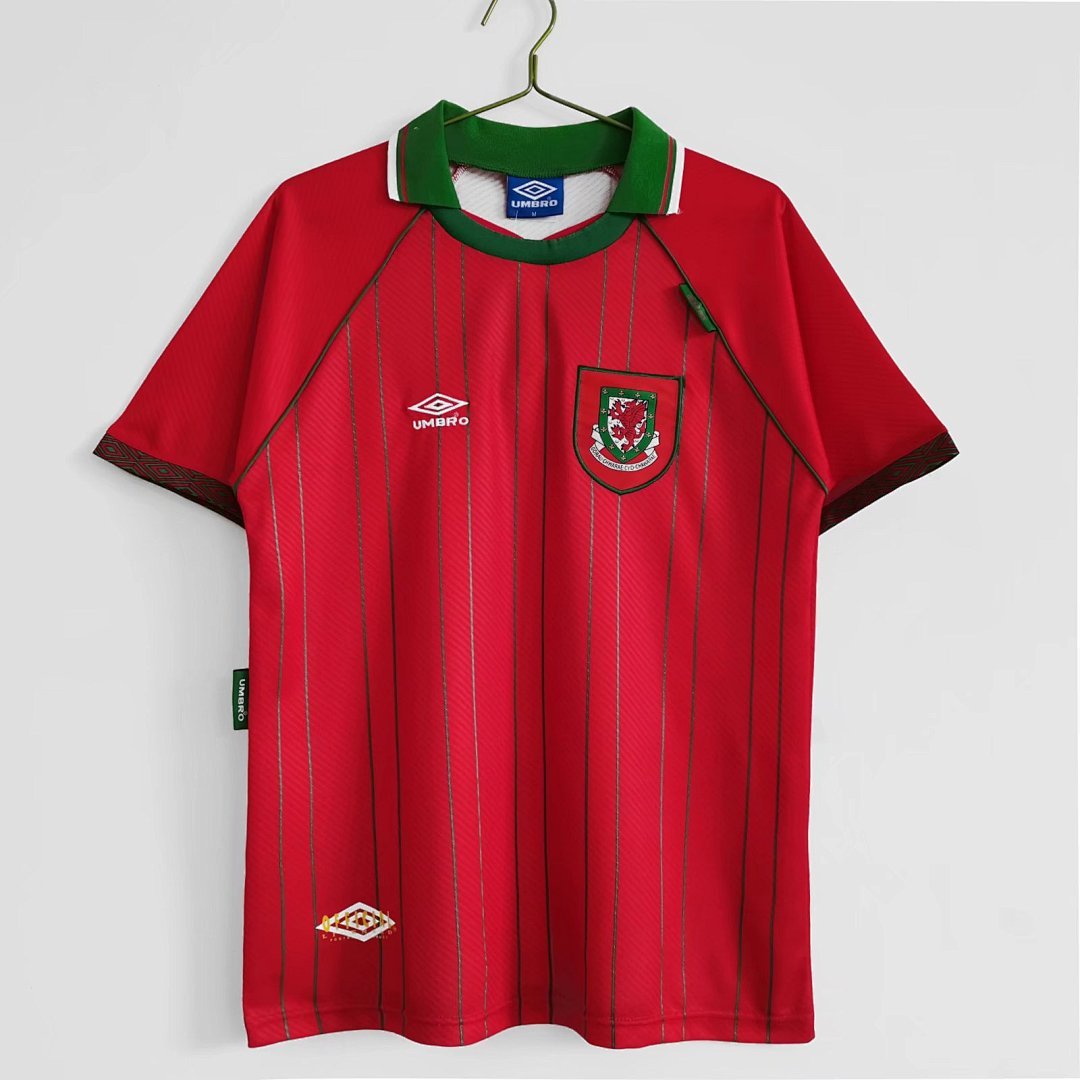 1994/96 season the Wales home retro