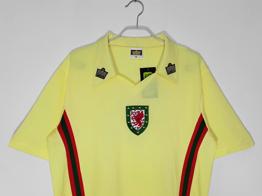 1976/79 season the Wales away retro