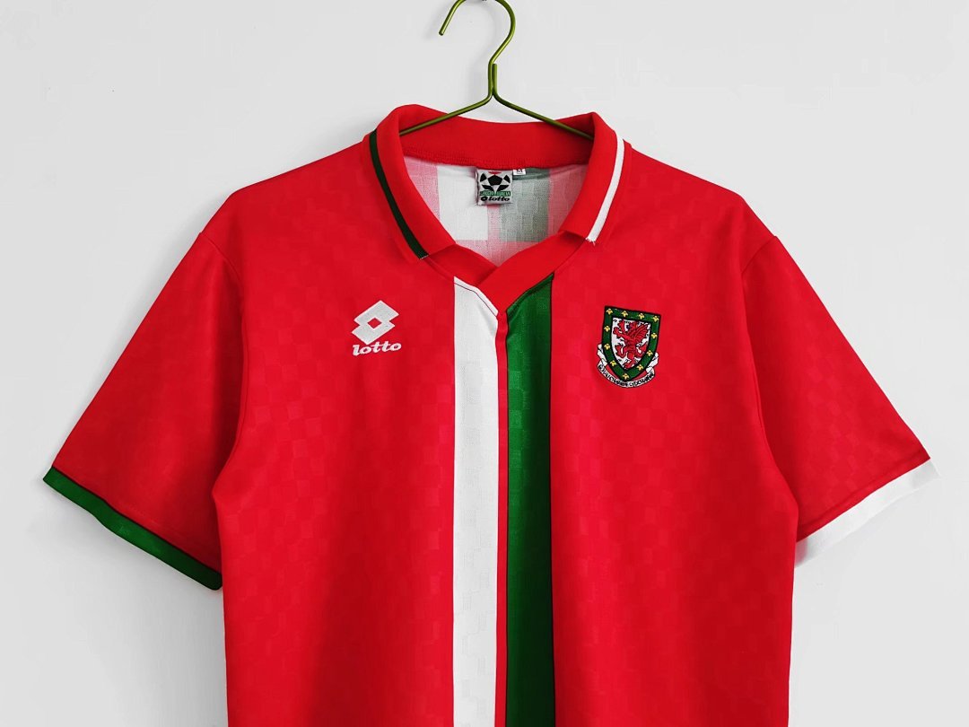 1996/98season the Wales home retro
