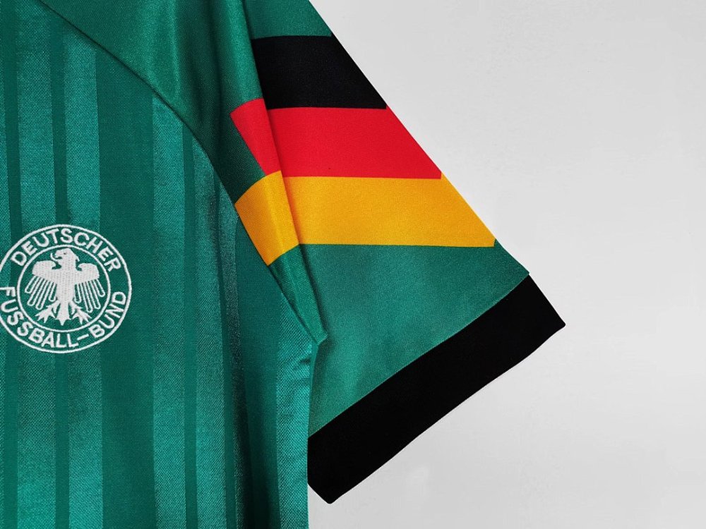 1992 season the Germany away retro