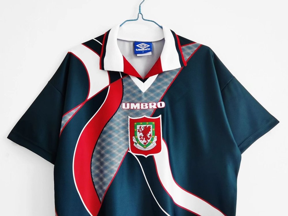 1994/95 season the Wales away retro