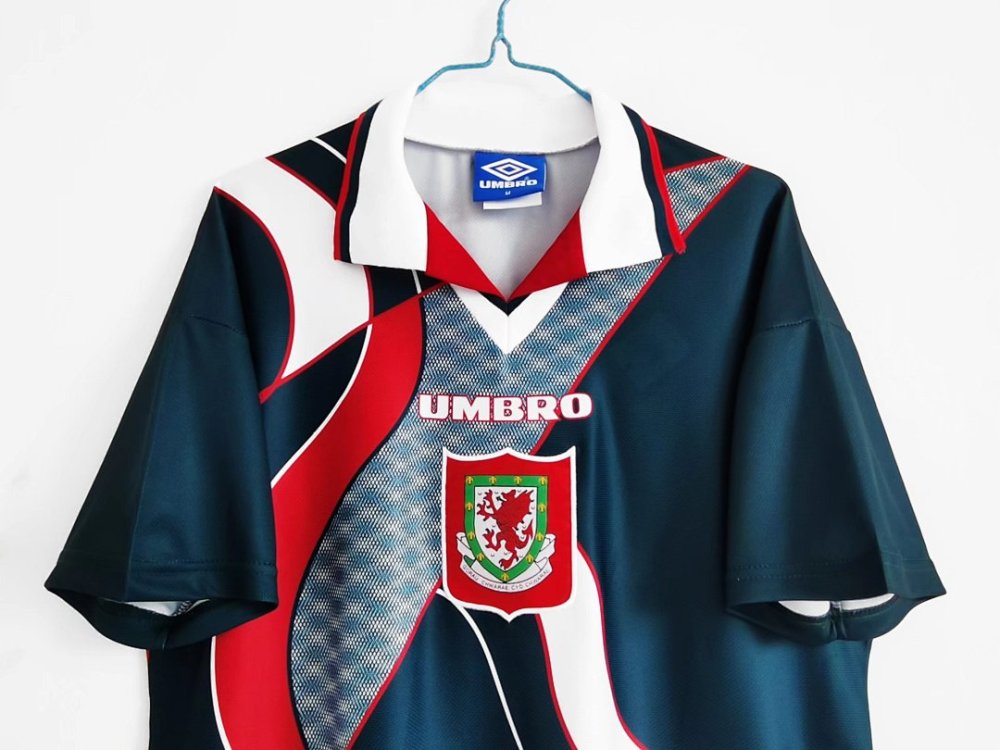 1994/95 season the Wales away retro