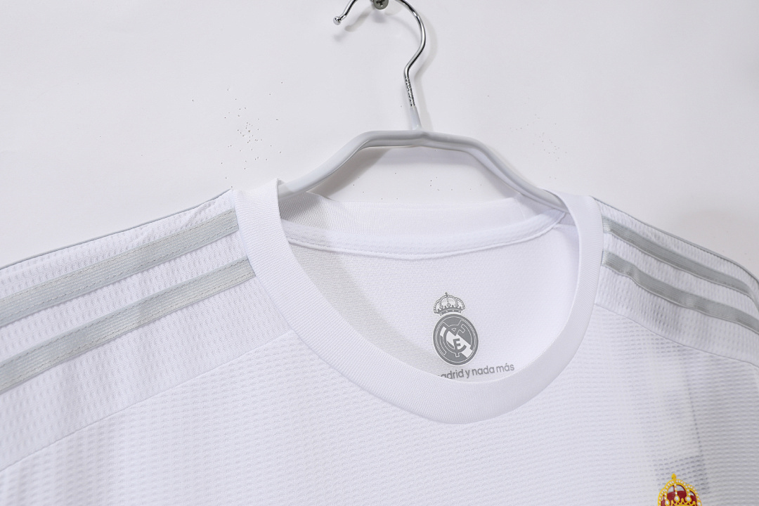2015/16 season Real Madrid home retro