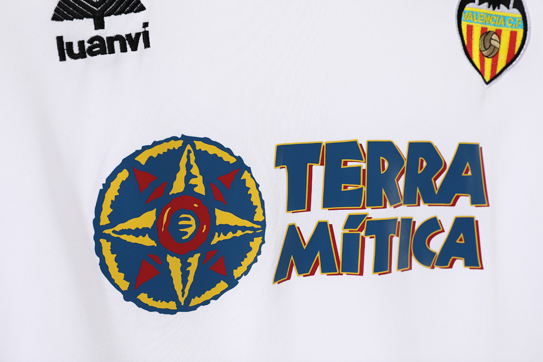 1999/00 season Valencia home retro