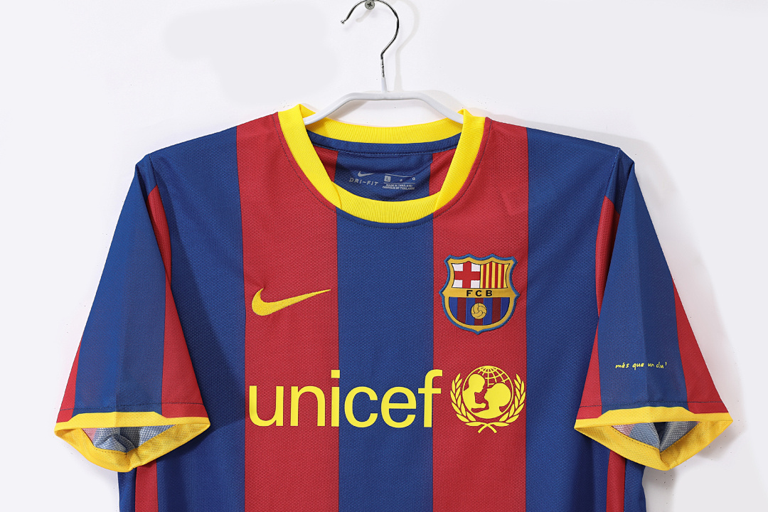 2010/11 season Barcelona home retro