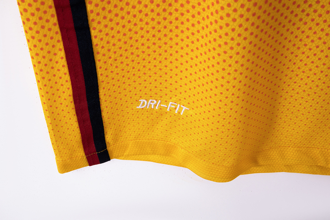 2012/13 season Barcelona away retro