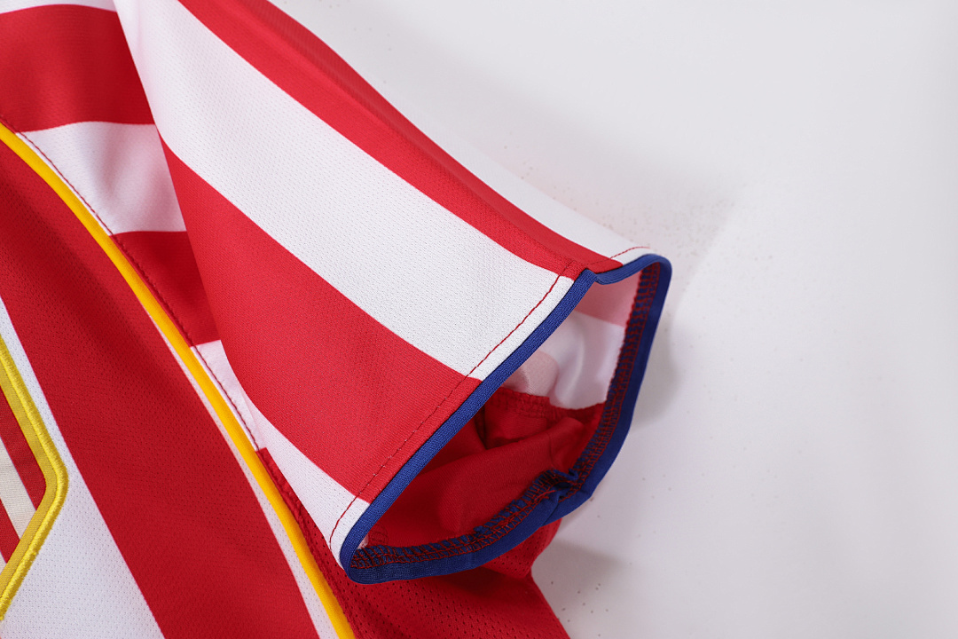 2004/05 season Atlético de Madrid home retro