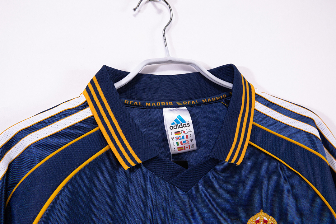1998/00 season Real Madrid third retro