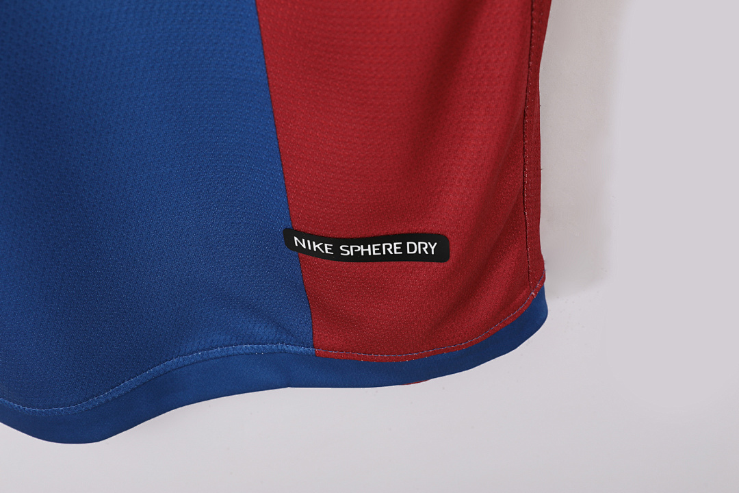 2006/07 season Barcelona home retro