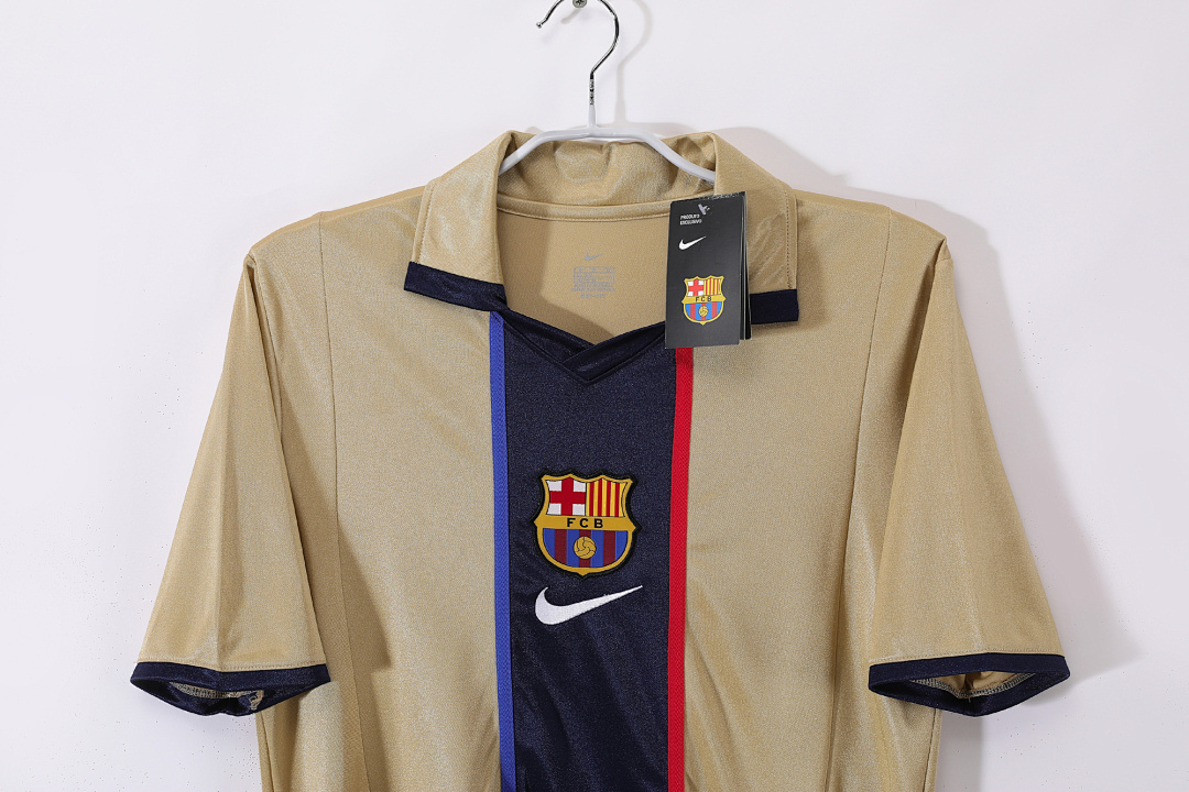 2001/02 season Barcelona away retro