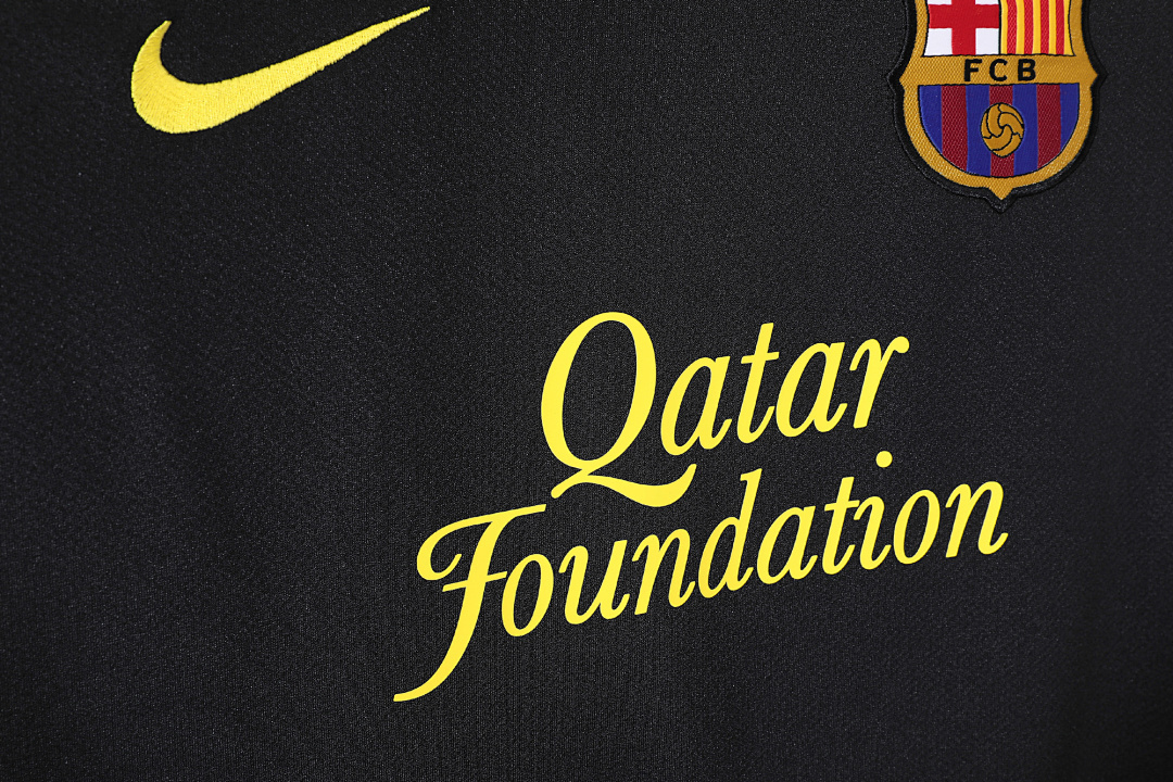 2011/12 season Barcelona away retro