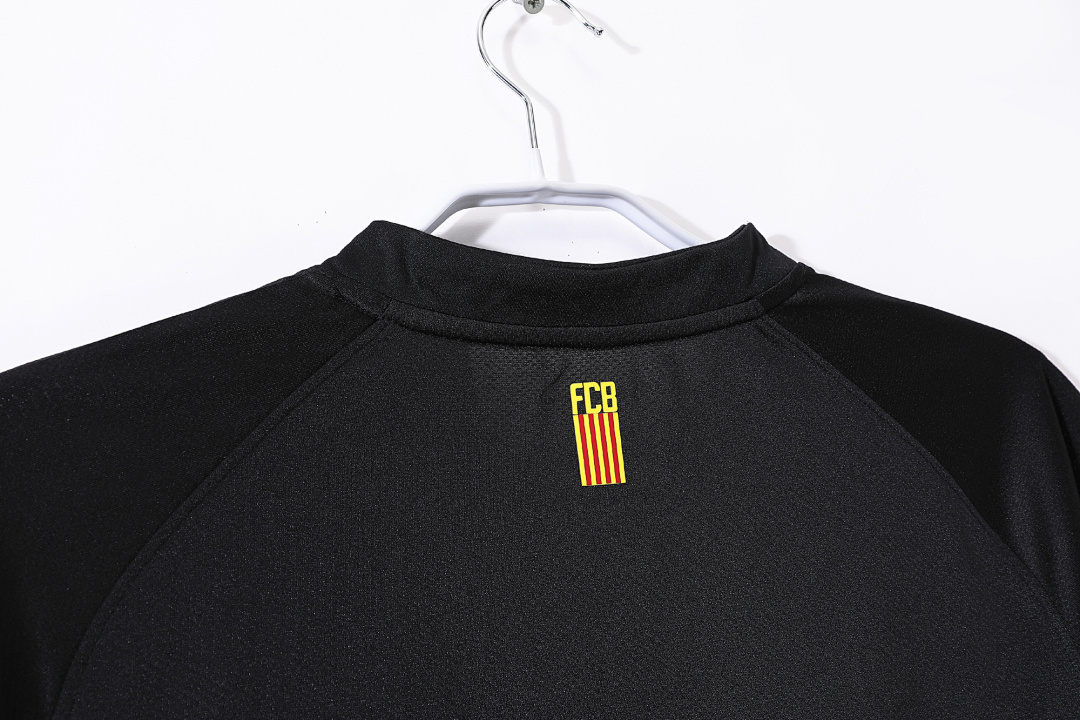 2011/12 season Barcelona away retro