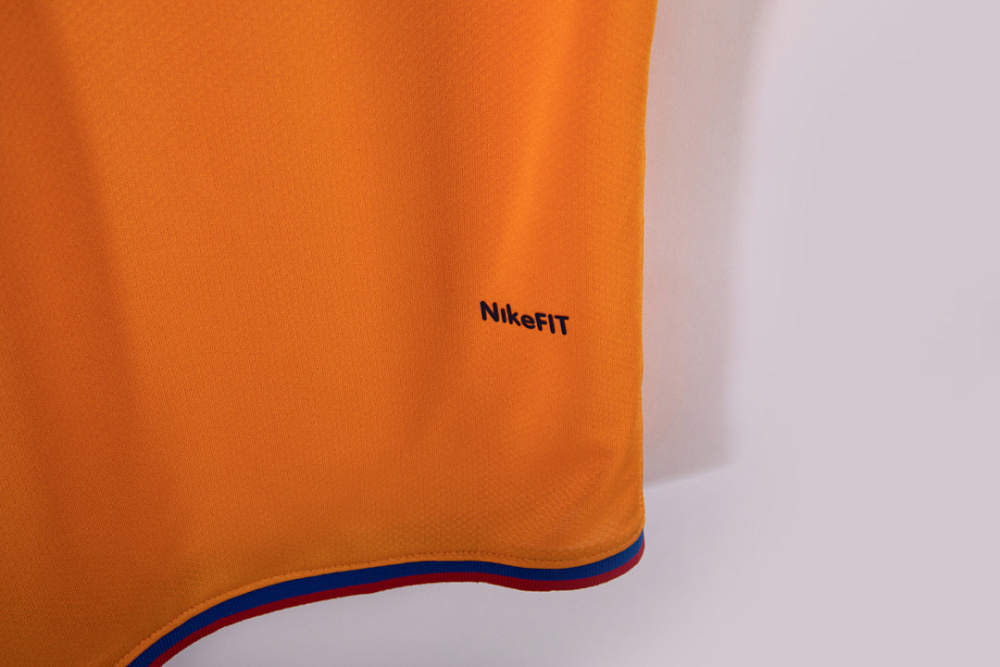 2006/07 season Barcelona away retro