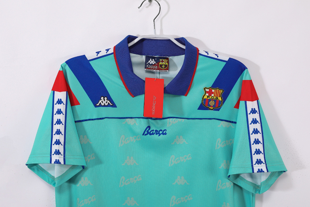 1992/95 season Barcelona away retro