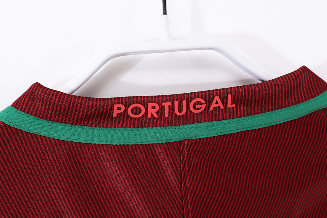 2016 season Portugal home retro