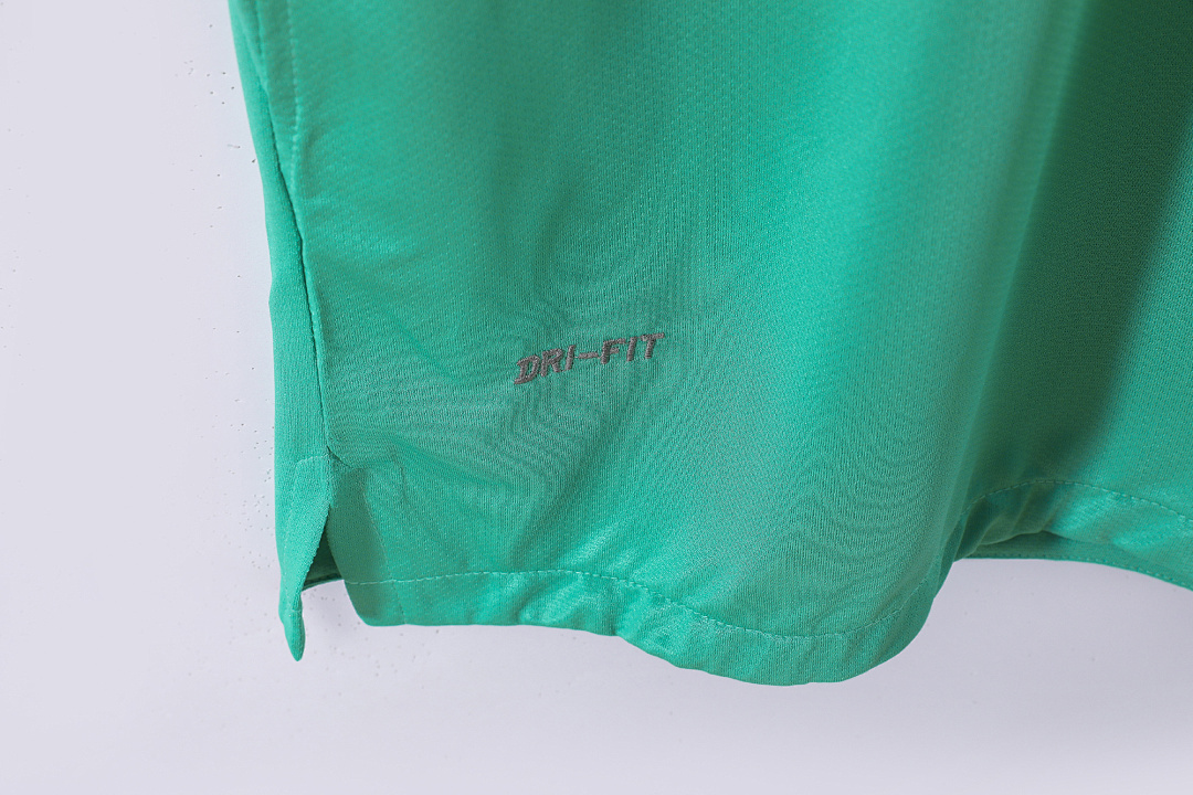 2010/11 season Barcelona away retro