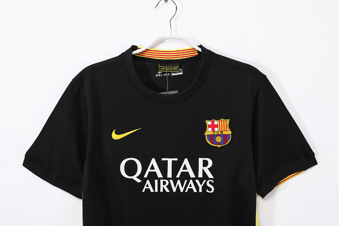 2013/14 season Barcelona third retro