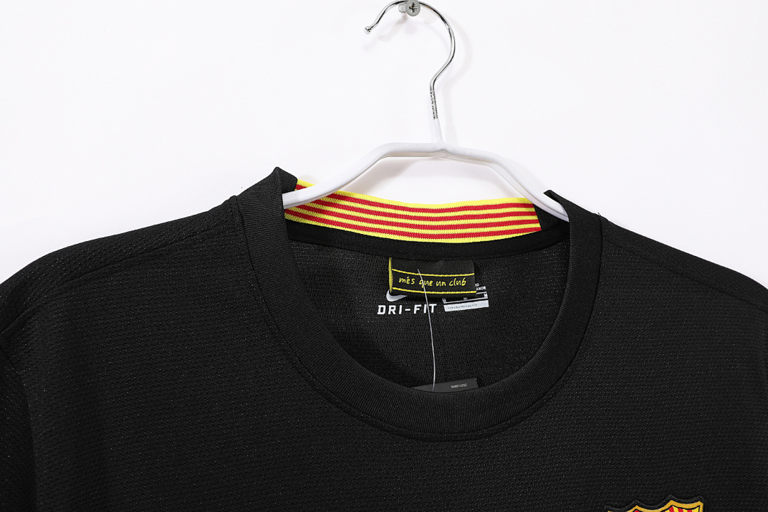 2013/14 season Barcelona third retro