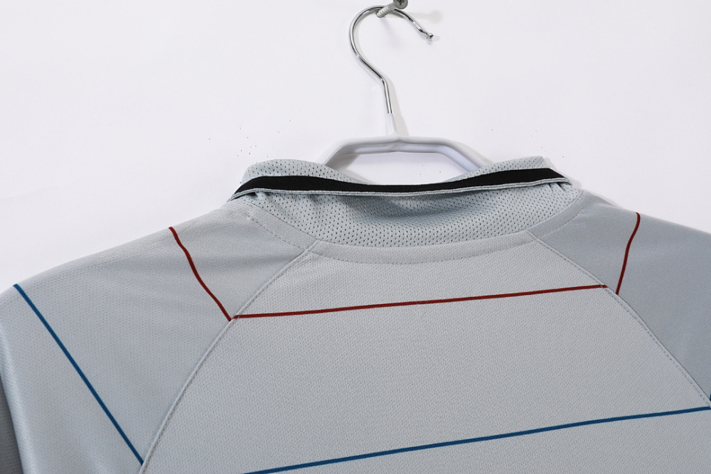2003/04 season Barcelona away retro long sleeves