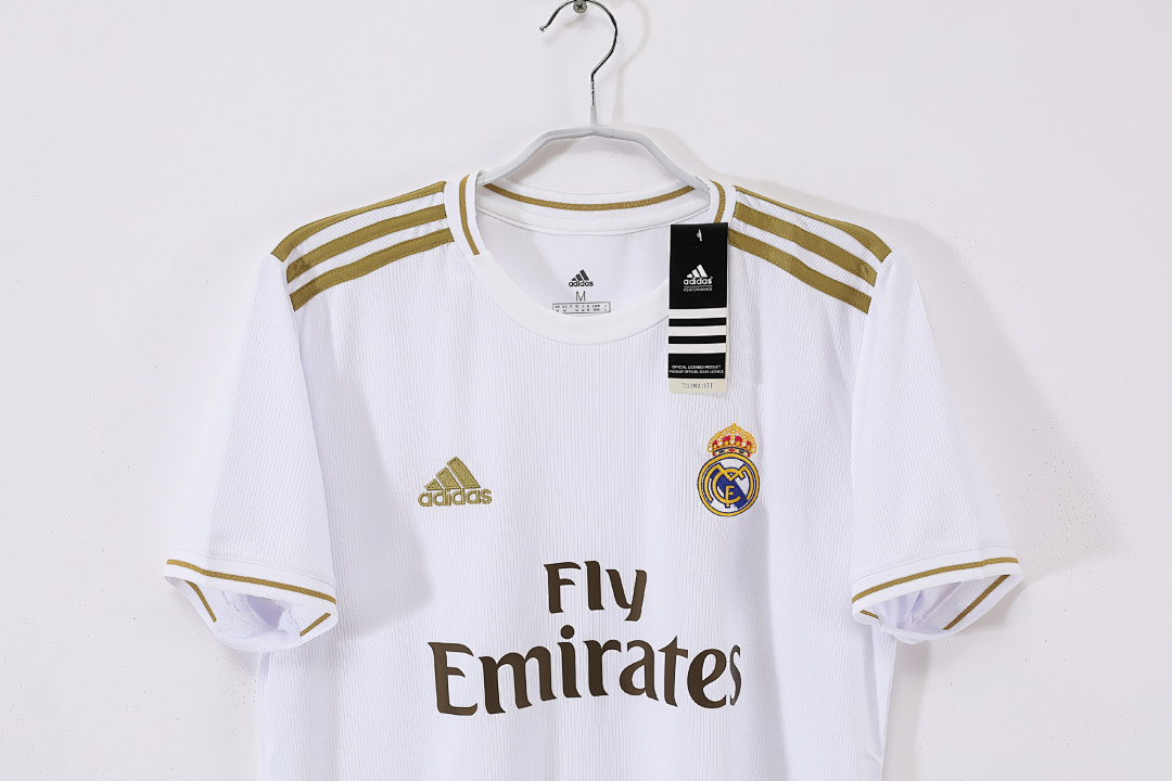 2019/20 season Real Madrid home retro
