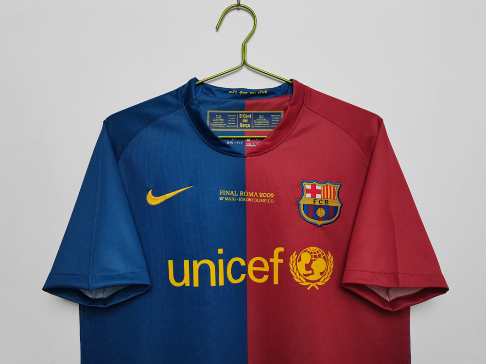 2008/09 season Barcelona home retro