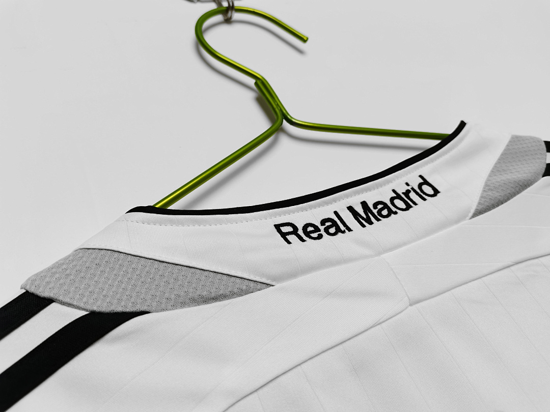2006/07 season Real Madrid home retro