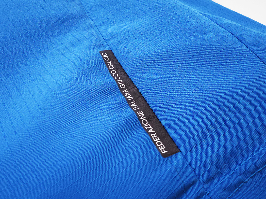 2006 season Italy home retro