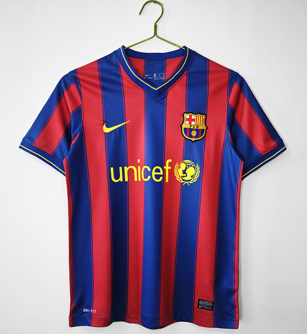 2009/10 season Barcelona home retro