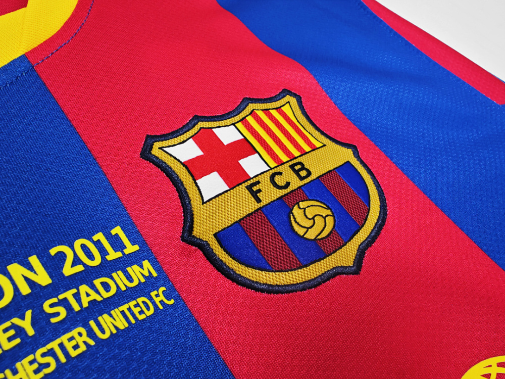 2010/11 season Barcelona home retro long sleeves