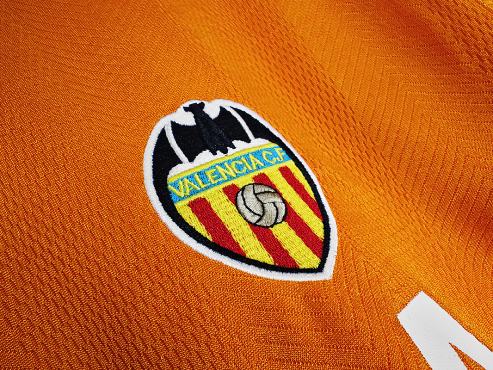 1999/00 season Valencia away retro