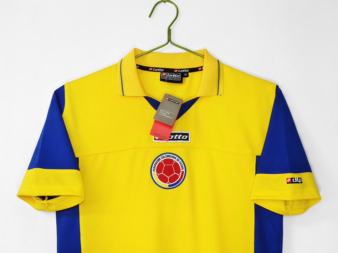 2003/05 season Colombia green retro