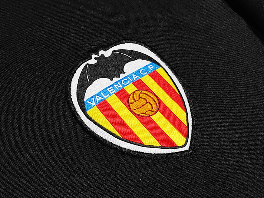 2006/07 season Valencia away retro