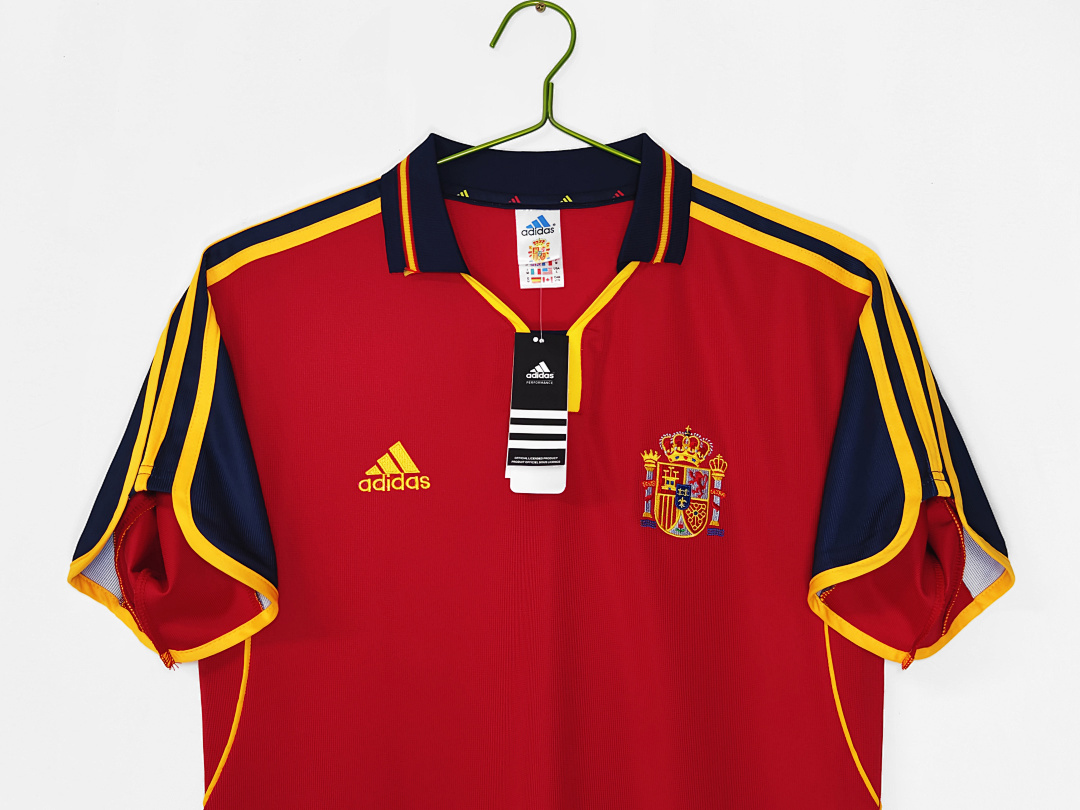 2000 season Spain home retro