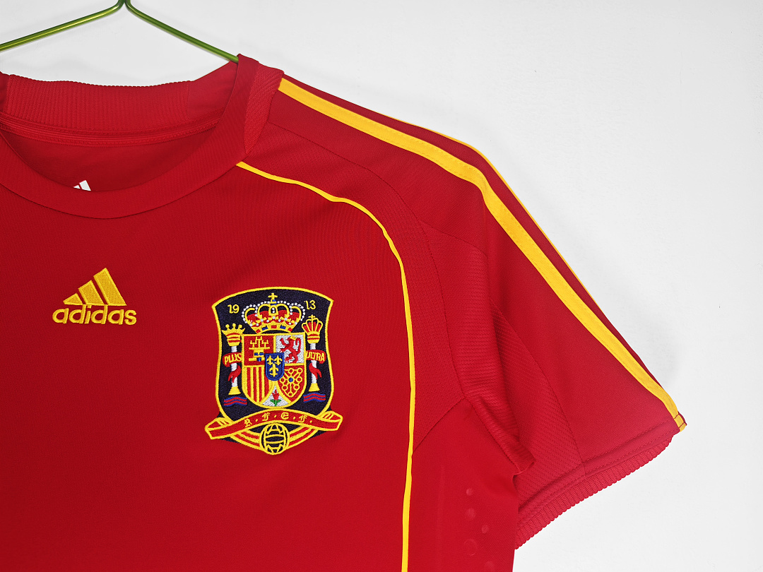 2008 season Spain home retro