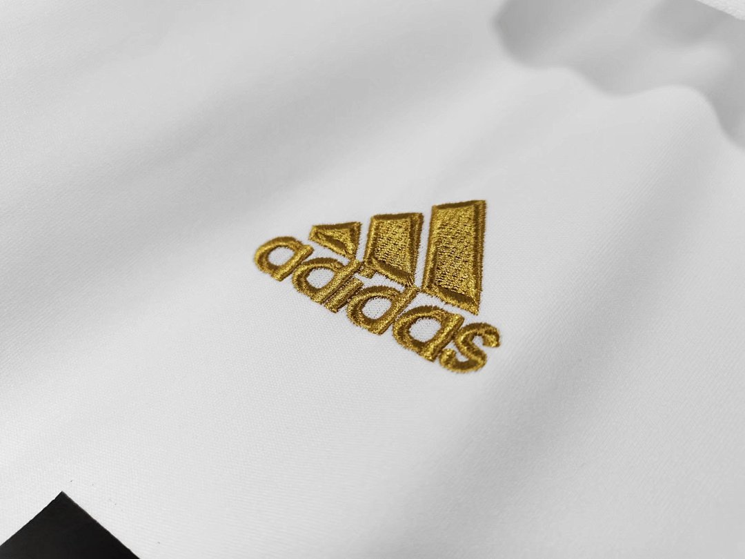 2011/12 season Real Madrid home retro