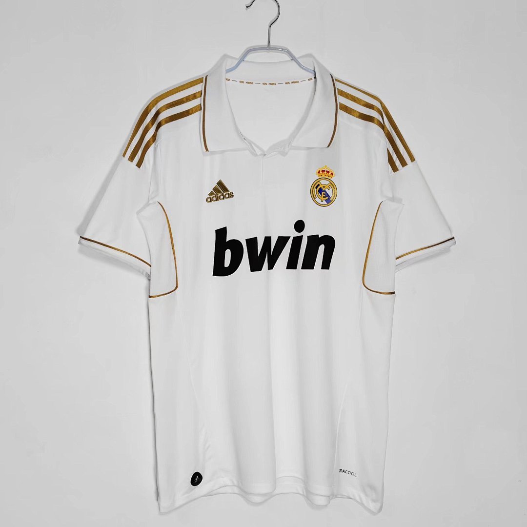 2011/12 season Real Madrid home retro