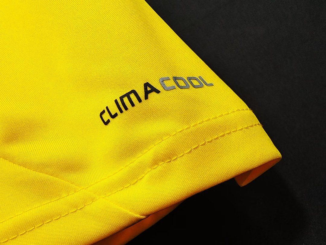2011/12 season Real Madrid yellow retro
