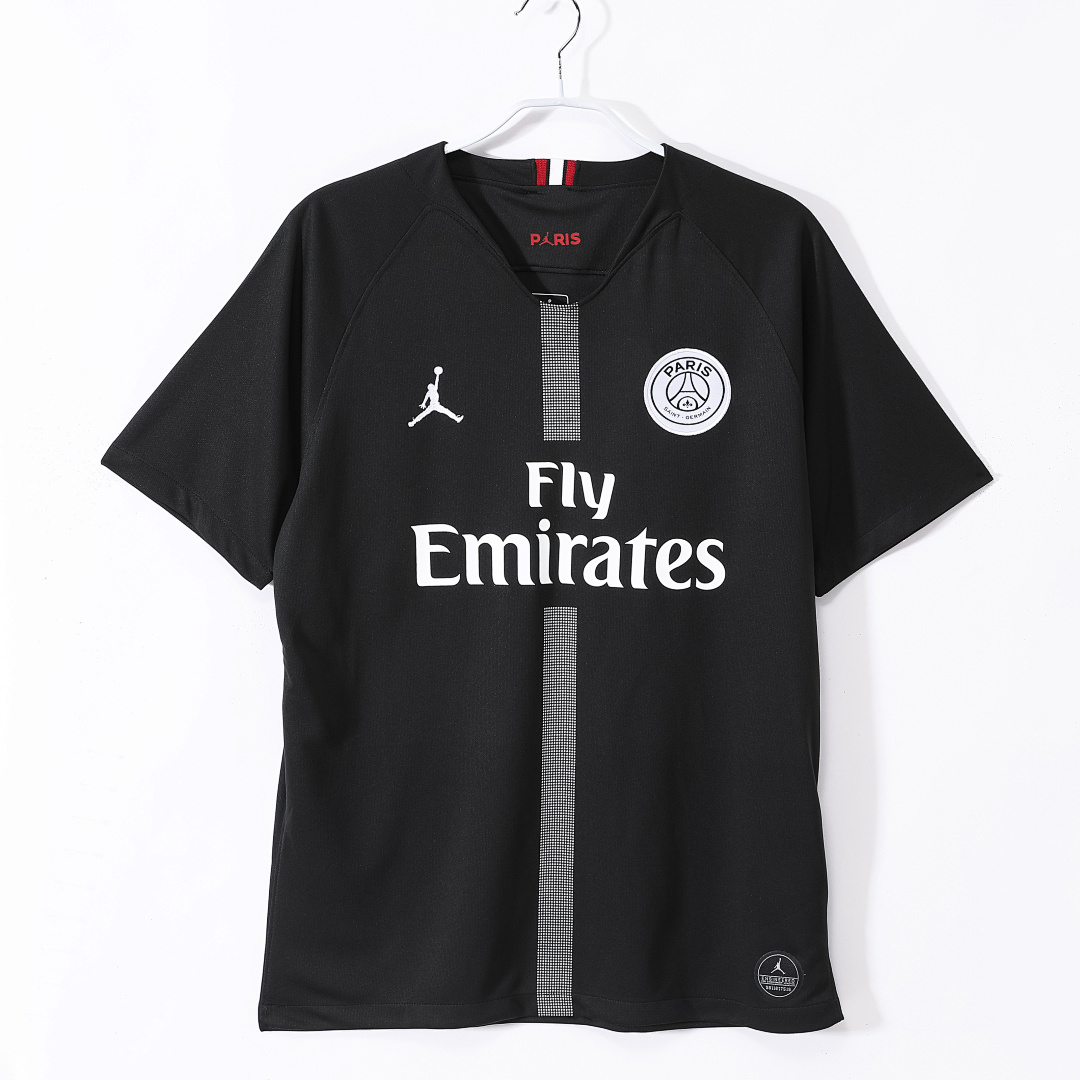 2018/19 season psg home retro