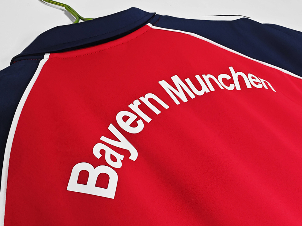2000/01 season Bayern München home retro