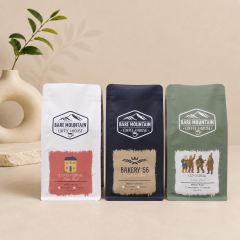 Coffee packaging bags with one-way degassing valves and zippers; customizable coffee bags 250g 1lb suitable for roasters; flat-bottom coffee bean bags.,AT PACK,Coffee packaging bags with one-way degassing valves and zippers; customizable coffee bags 250g 1lb suitable for roasters; flat-bottom coffee bean bags.