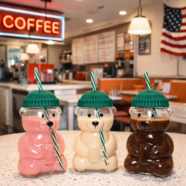 AT PACK Custom Bear-Shaped Plastic Cups with Lids & Straws  Cute Reusable Drink Cups for Cafés, Coffee Shops and Beverage Brands,AT PACK,AT PACK Custom Bear-Shaped Plastic Cups with Lids & Straws  Cute Reusable Drink Cups for Cafés, Coffee Shops and Beverage Brands