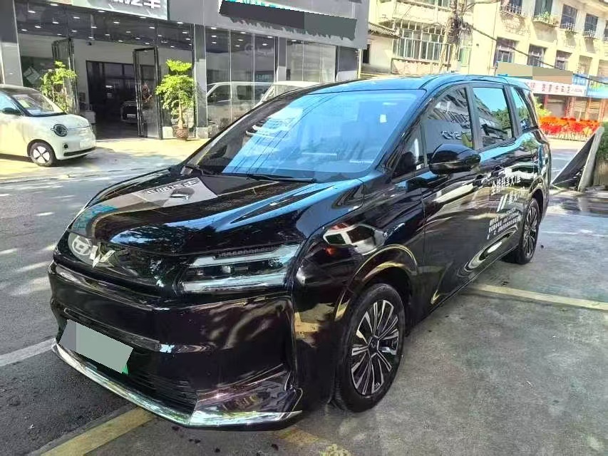 2025 Wuling Starlight 730 EV Electric Range 500km,iwannabuycar,2025 Wuling Starlight 730 EV Electric Range 500km