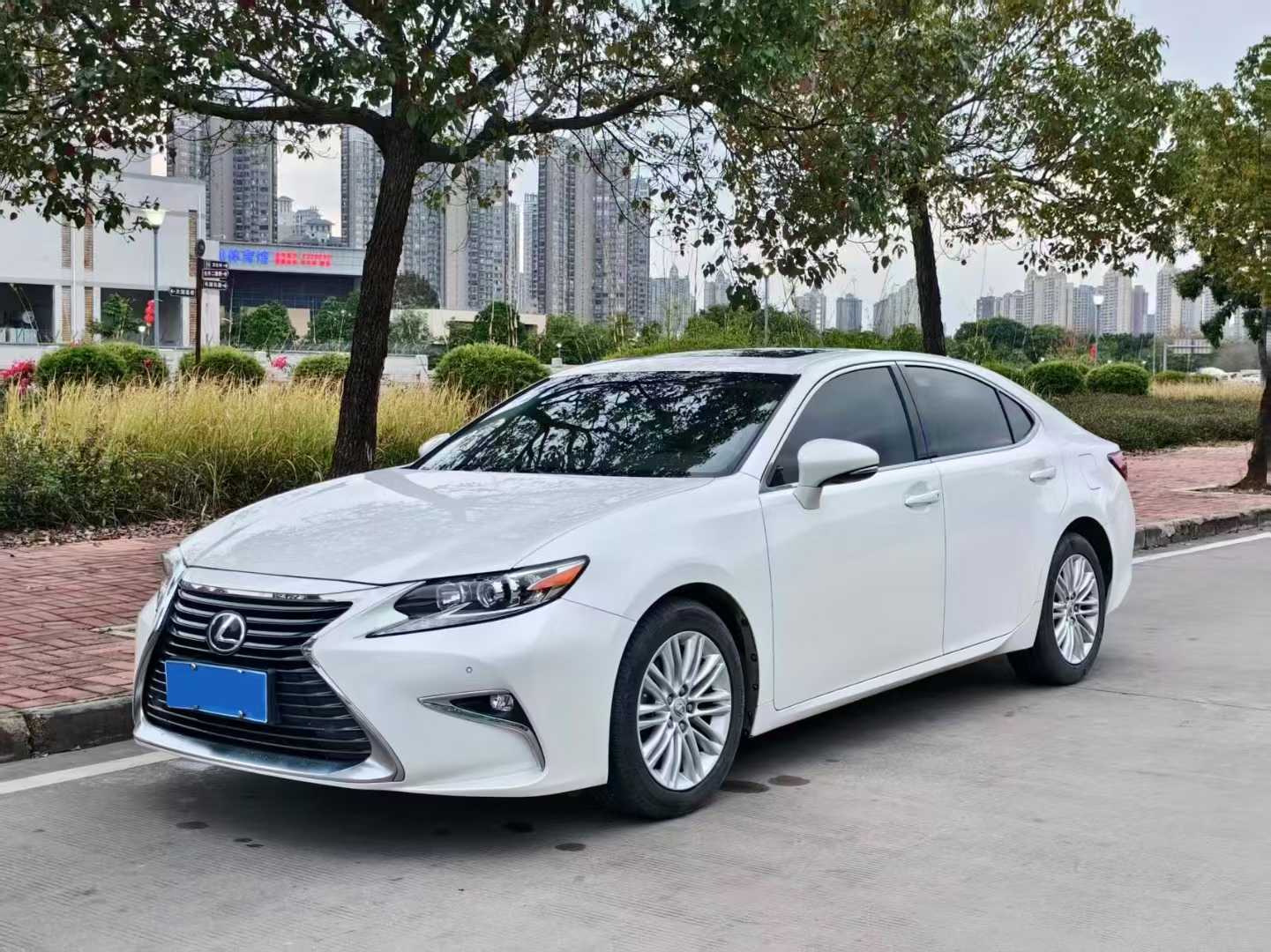 2016 Lexus ES200 2.0L AT,iwannabuycar,2016 Lexus ES200 2.0L AT